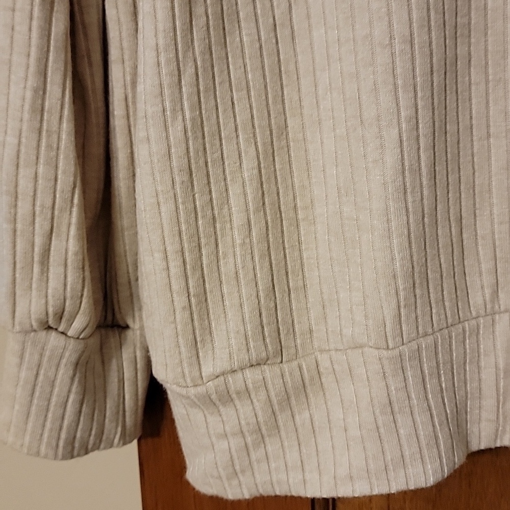 Cream Ribbed Hoodie - Picture 3 of 6